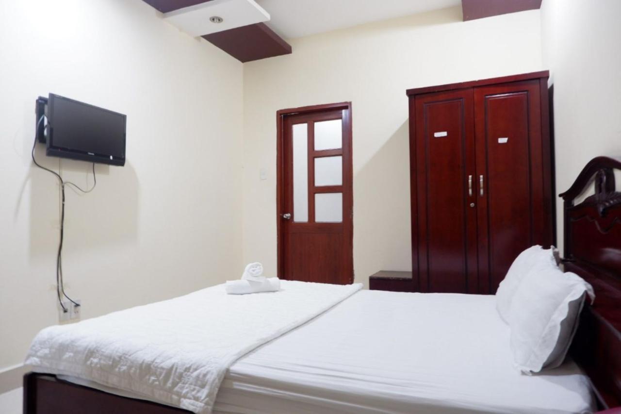 הו צ'י מין סיטי Reddoorz Tuan Viet Hotel Dinh Tien Hoang מראה חיצוני תמונה